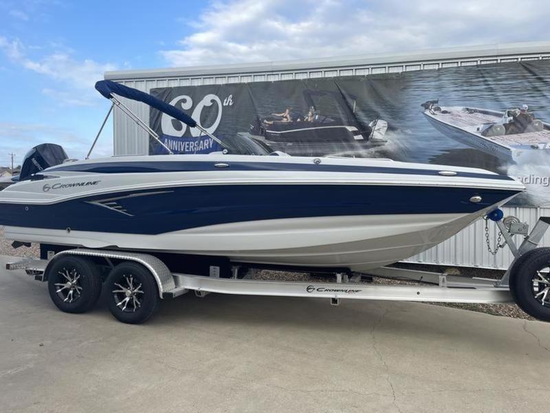 Power boats For Sale in Texas by owner | 2023 Crownline E225XS